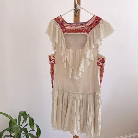 Unique boho Free People dress. Embroidered. Never worn. Size XS. - Picture 3 of 5